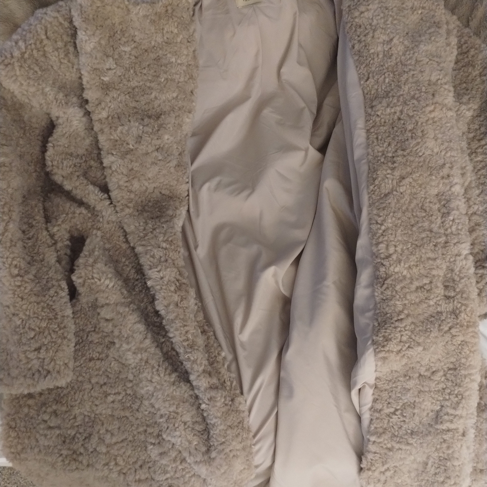 Tahari Beige Faux Fur Lined Jacket